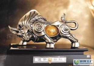 運勢如虹、牛擺件、仿銅牛、樹脂擺件_禮品、工藝品、飾品_世界工廠網中國產品信息庫